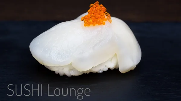 Nigiri su jūros šukute (2 vnt.)